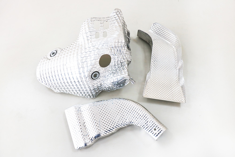 汽車發(fā)動(dòng)機(jī)隔熱罩類產(chǎn)品